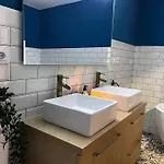Amplio Piso 110m - Moderno Y 2 Banos - Poniente דירה *